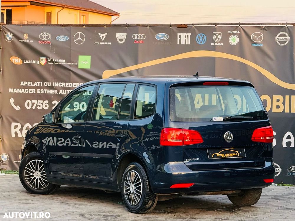 Volkswagen Touran - 3