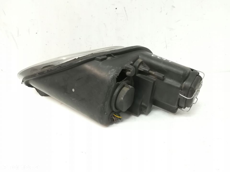 Aston Martin DB7 Xenon lampa prawa przód - 4