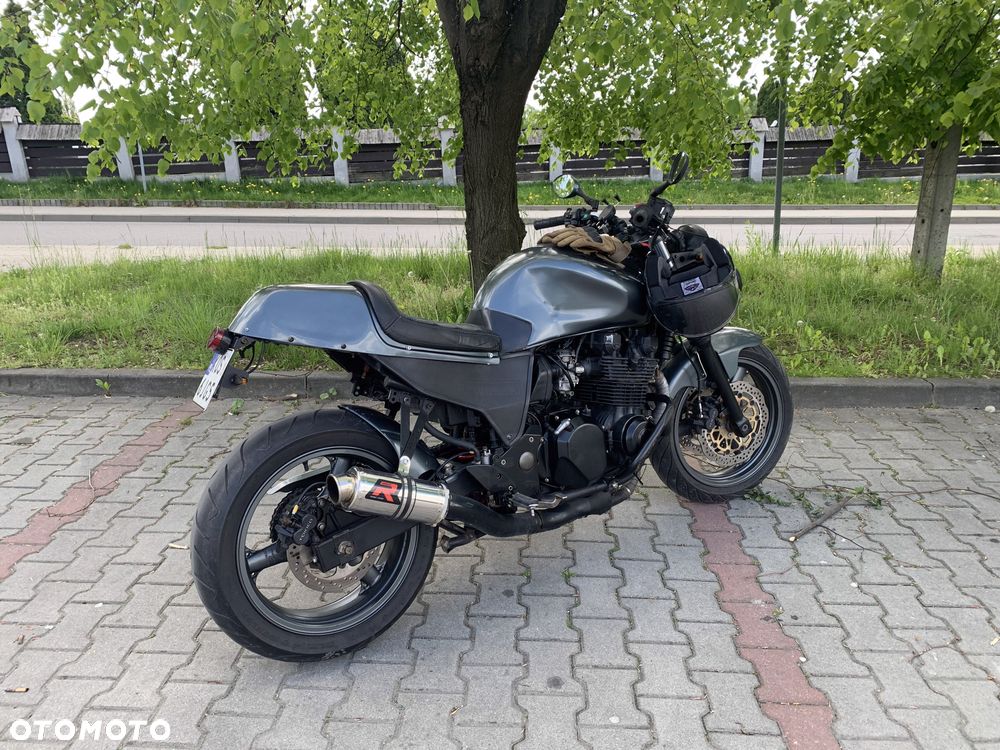 Kawasaki ZR - 2