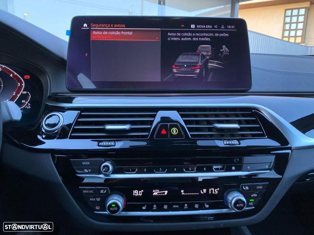 BMW 530 e Line Luxury - 27