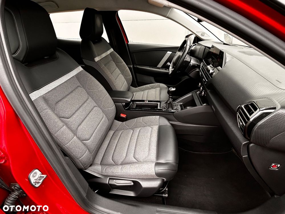 Citroën C4 BlueHDi 110 Stop&Start FEEL PACK - 28