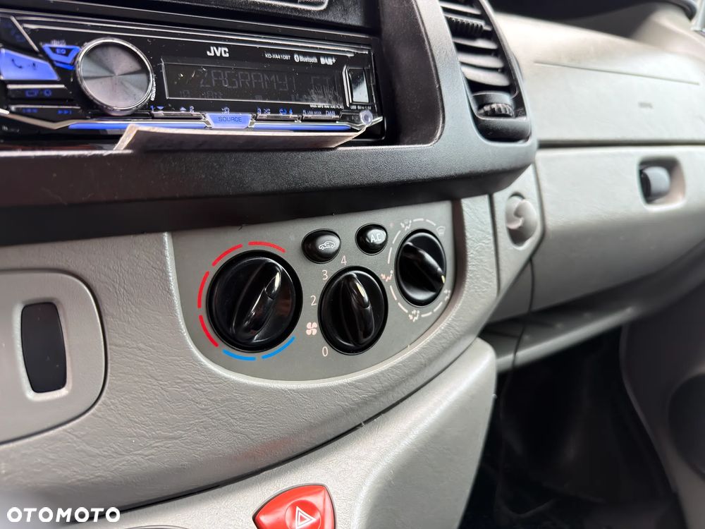 Renault Trafic 2.5 Diesel Brygadówka L2H1 Long Długi 5 Osobowy Klimatyzacja Gwarancja Kredyt - 32