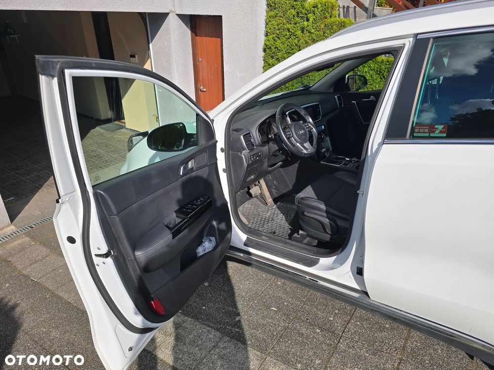 Kia Sportage 1.6 T-GDI L Business Line Plus 2WD DCT - 17