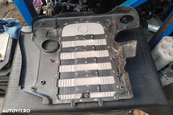 Capac motor 11147788908 11147788908 BMW Seria 5 E60/E61 [facelift] [2 - 2