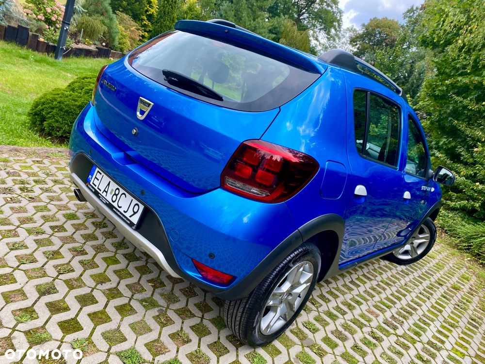 Dacia Sandero Stepway TCe 90 (S&S) Celebration - 19