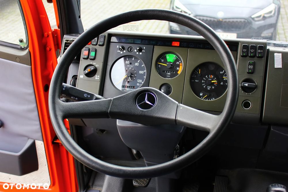Mercedes-Benz 1124AF Samochód Specjalny -Pożarniczy  napęd 4x4 Mały Przebieg 32 tyś km Zbiornik Wody 2900L  Stan Perfekt - 30