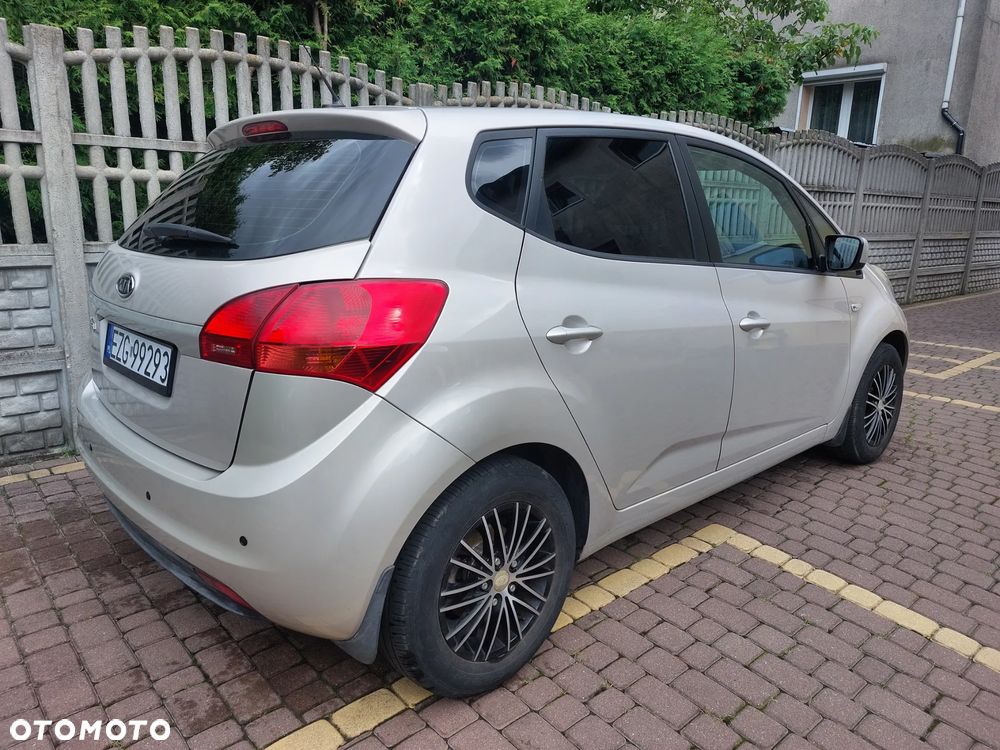Kia Venga 1.6 M - 6
