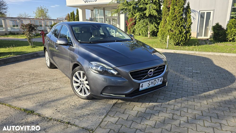 Volvo V40 - 1
