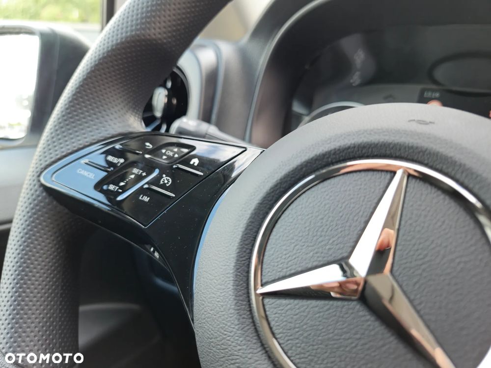 Mercedes-Benz Vito - 23