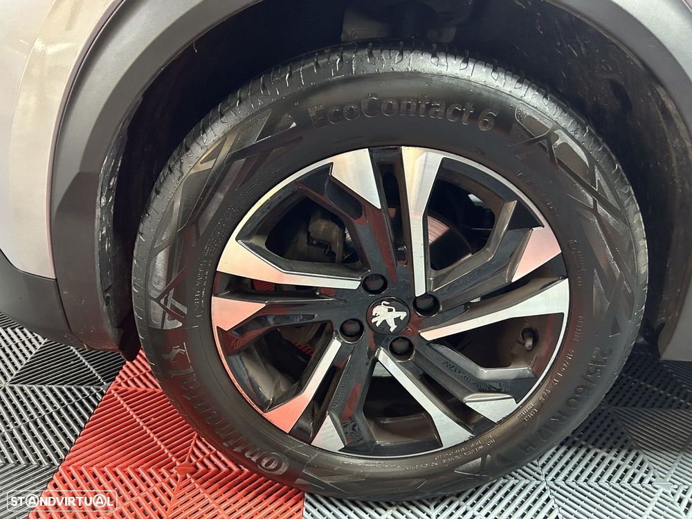 Peugeot 2008 1.2 PureTech Allure EAT8 - 16