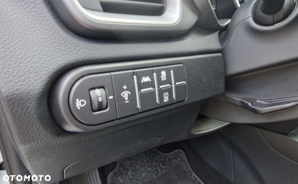 Kia Ceed 1.5 T-GDI L DCT - 9