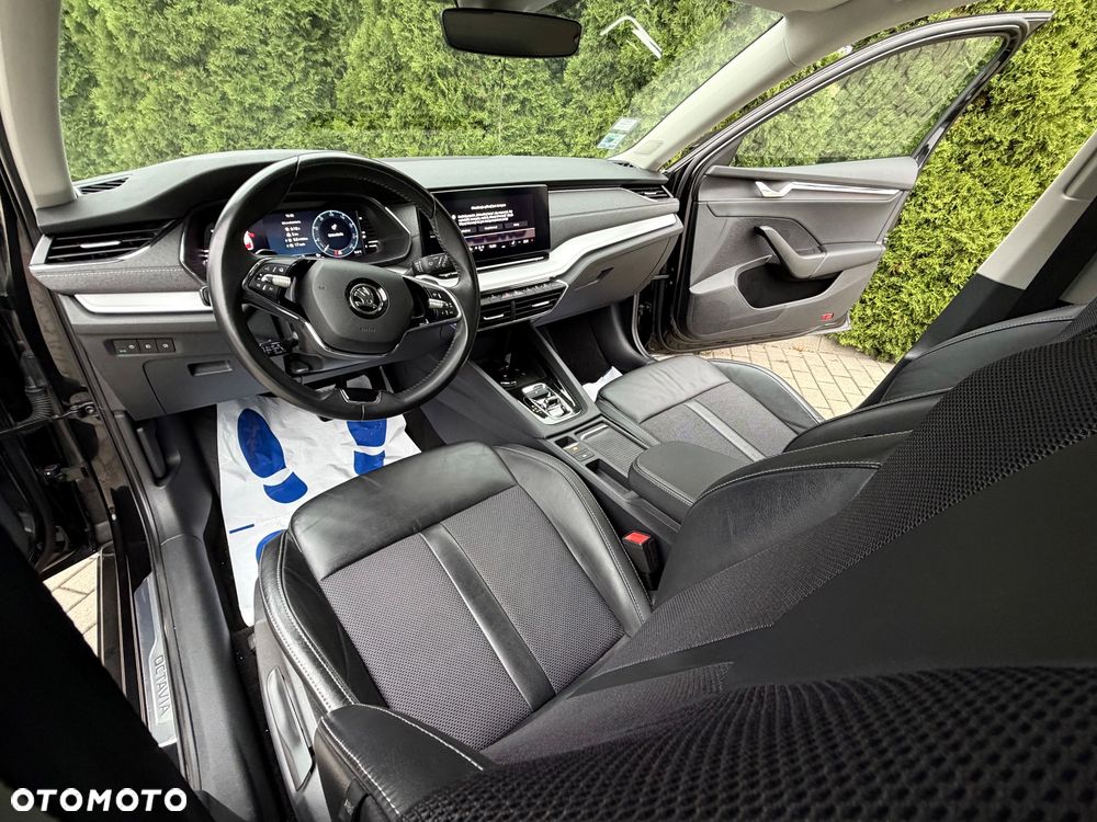 Skoda Octavia 2.0 TDI Sportline DSG - 8