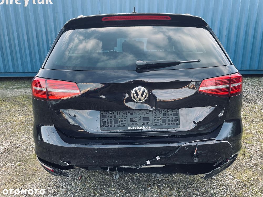 Volkswagen Passat 2.0 TDI (BlueMotion Technology) Highline - 13