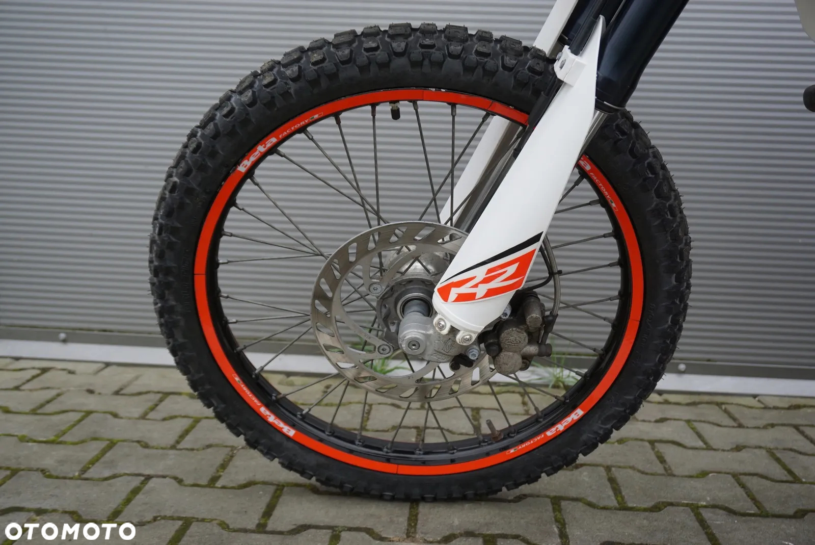 Beta RR - 9