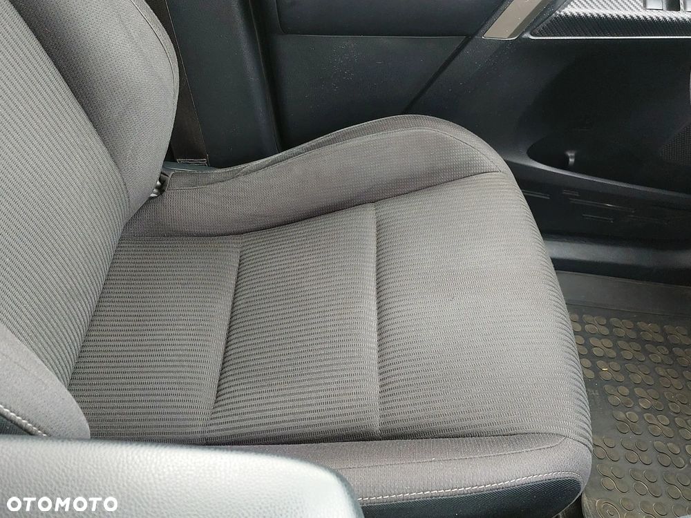 Toyota RAV4 2.0 D-4D 4x2 Start-Stop - 18