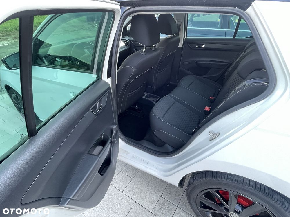 Skoda Fabia - 8