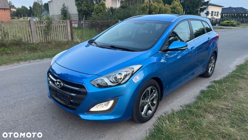 Hyundai i30 1.6 GDI Comfort - 1