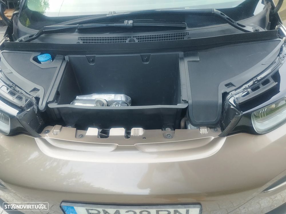 BMW i3 (120 Ah) - 10