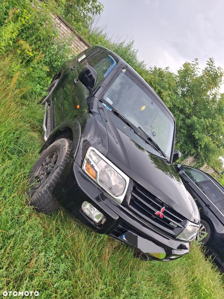 Mitsubishi Pajero 3.2 DID 7os - 2