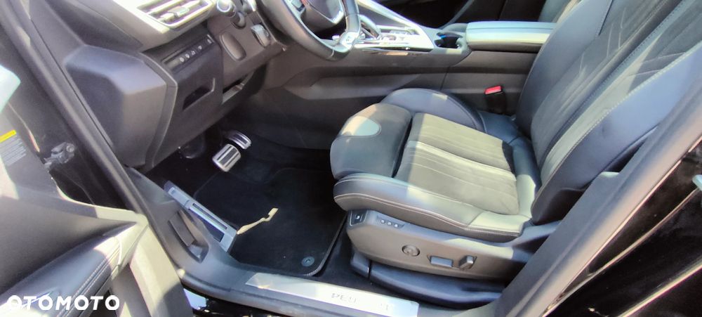 Peugeot 5008 2.0 BlueHDi GT Pack S&S EAT8 - 34