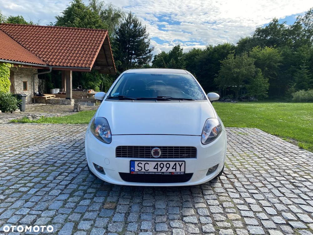 Fiat Grande Punto - 5
