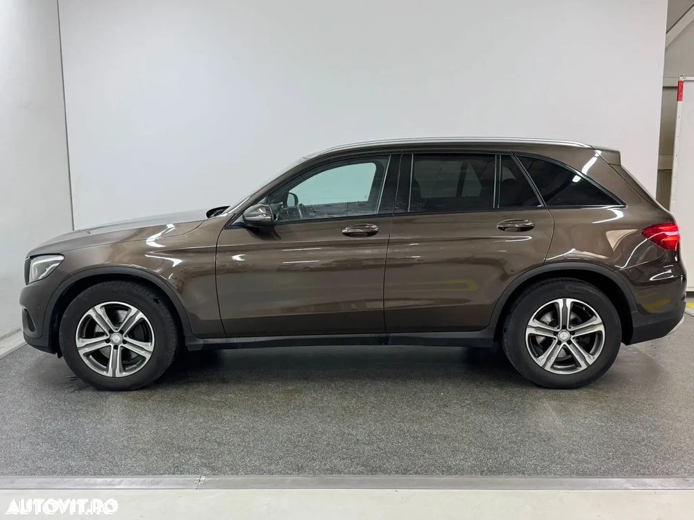Mercedes-Benz GLC - 4