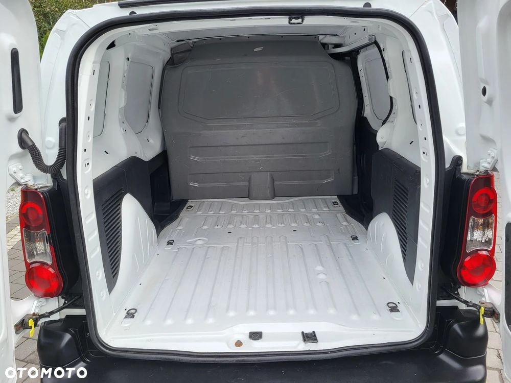 Peugeot Partner - 8