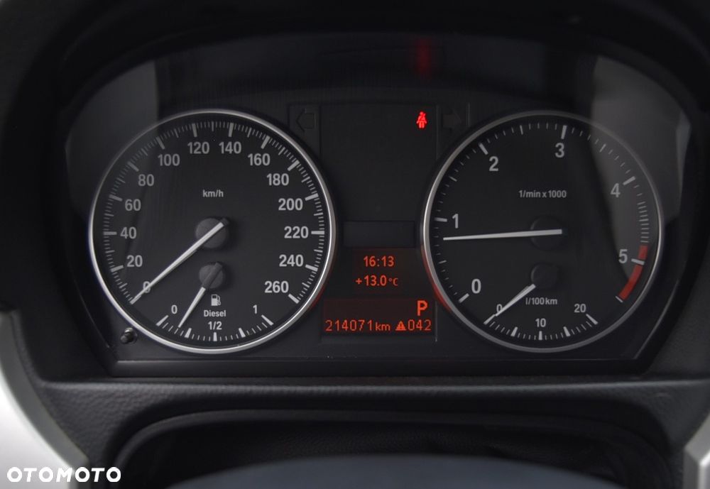 BMW Seria 3 320d DPF - 22