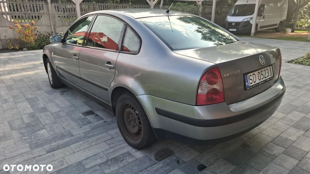 Volkswagen Passat 1.9 TDI - 4