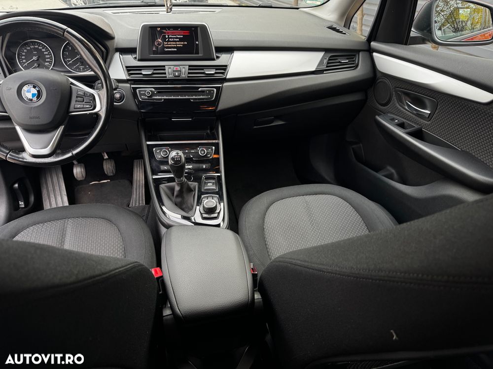 BMW Seria 2 218i Active Tourer Sport Line - 13