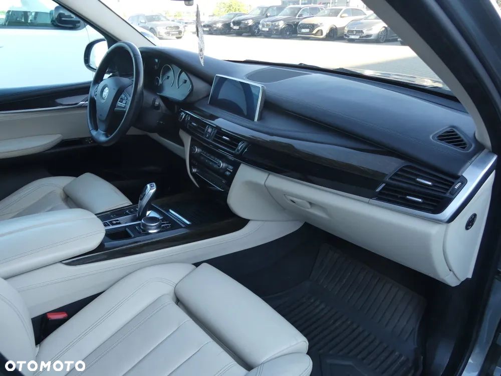 BMW X5 - 7