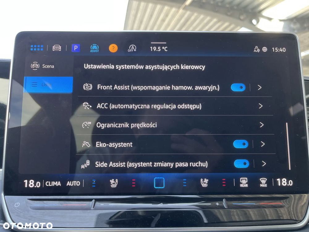 Volkswagen Passat - 38