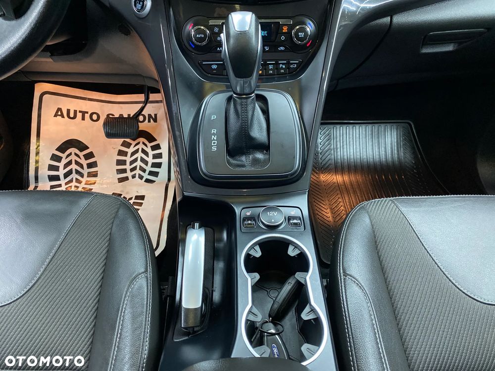 Ford Kuga 1.5 EcoBoost 4x4 Titanium - 28