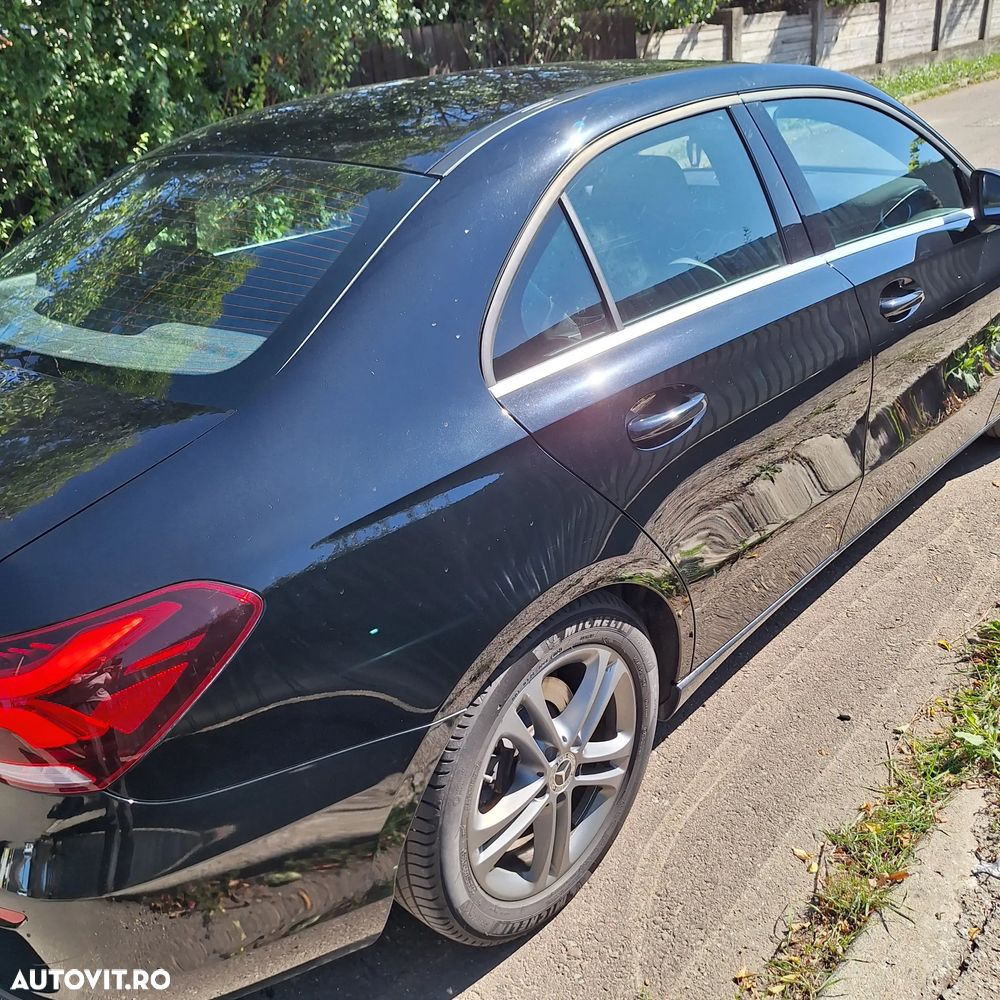 Mercedes-Benz A 200 Sedan 4MATIC Aut. - 13