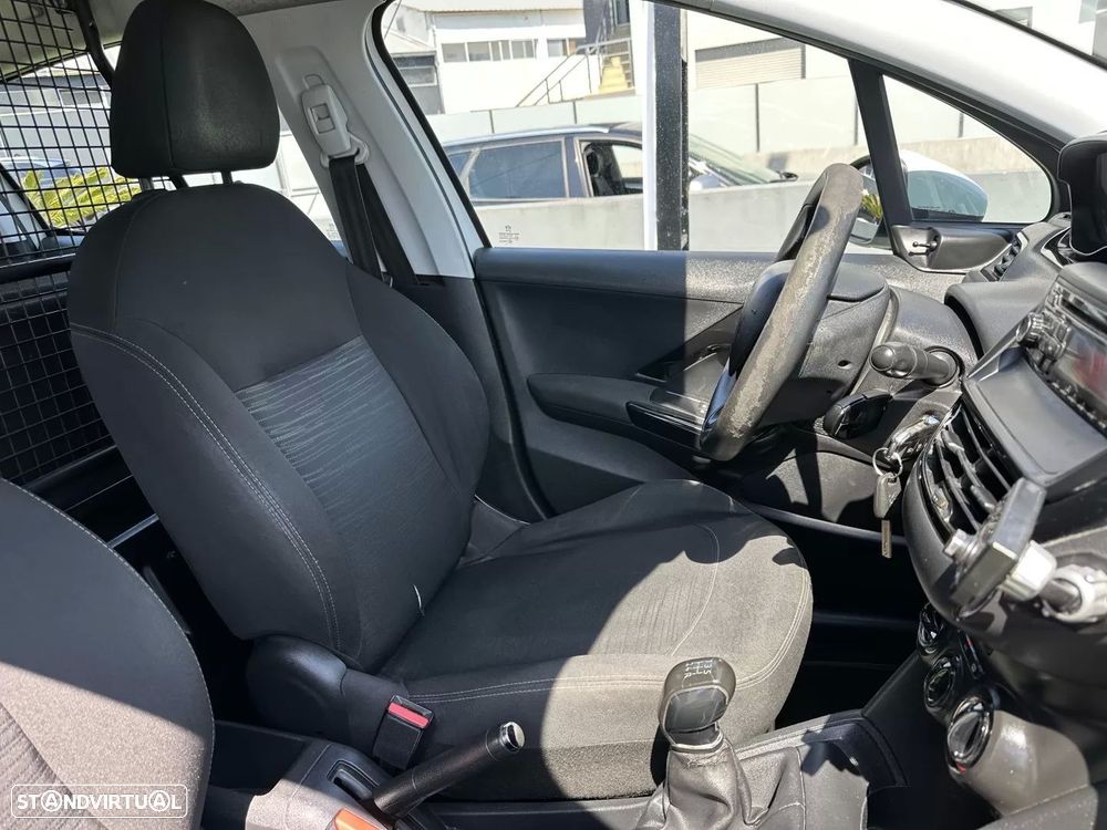 Peugeot 208 hdi active - 33