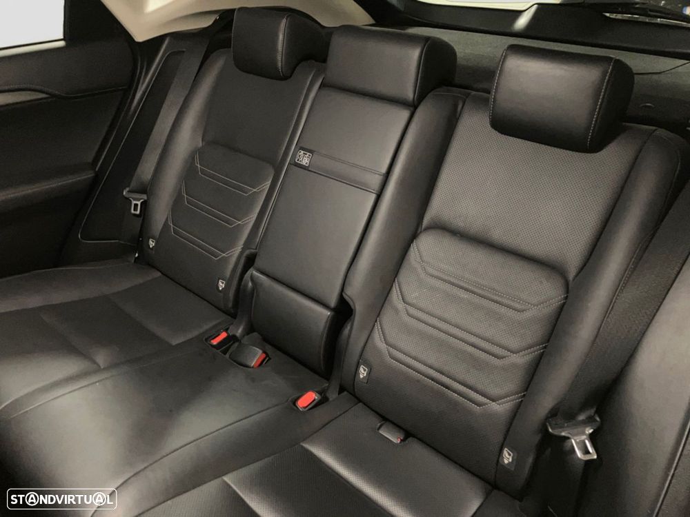 Lexus NX 300h Executive+ - 18