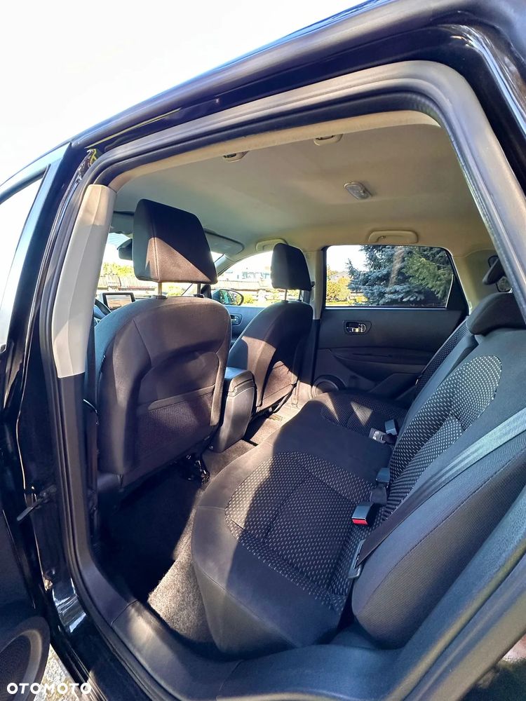 Nissan Qashqai 2.0 dCi Tekna - 22