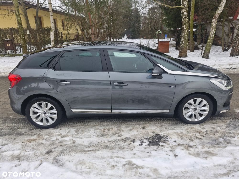 Citroën DS5 Hybrid4 EGS6 SoChic - 6