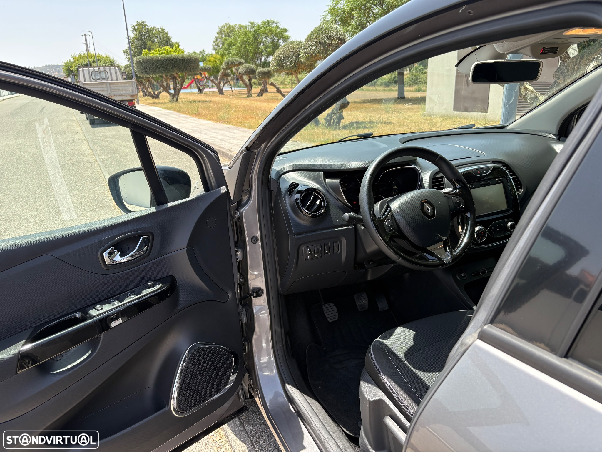 Renault Captur 0.9 TCE Sport - 16