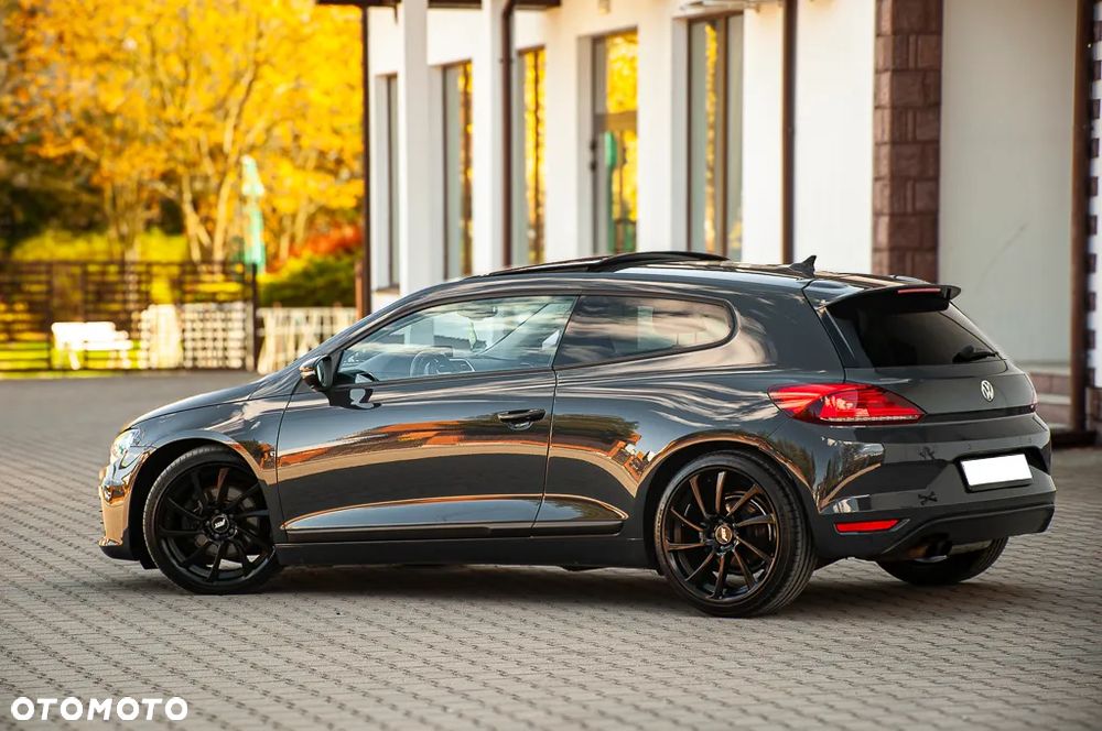 Volkswagen Scirocco 2.0 TSI (BlueMotion Technology) DSG - 16