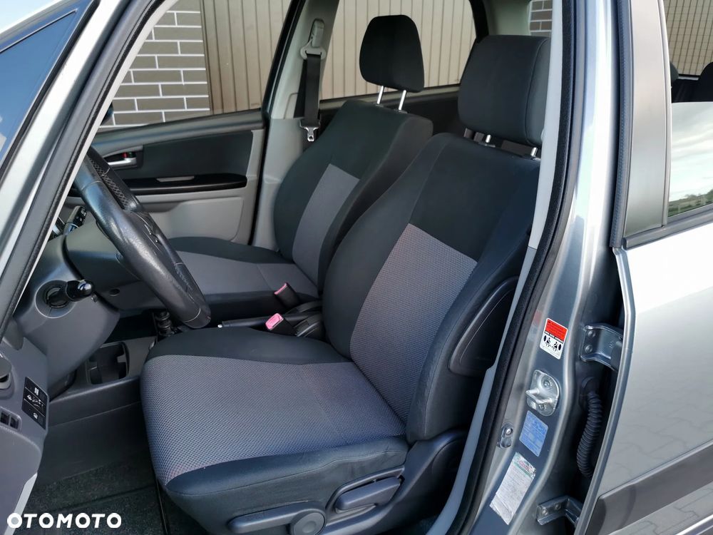 Suzuki SX4 1.9 DDiS DPF Streetline 4x2 Club - 8