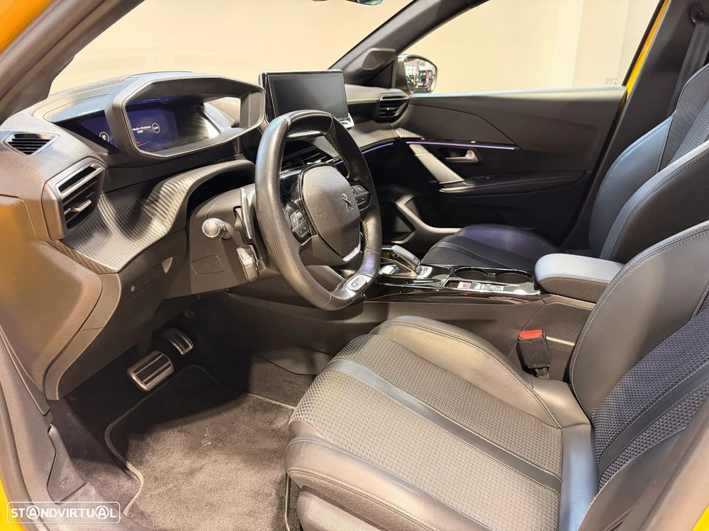 Peugeot 208 1.2 PureTech GT Line EAT8 - 10