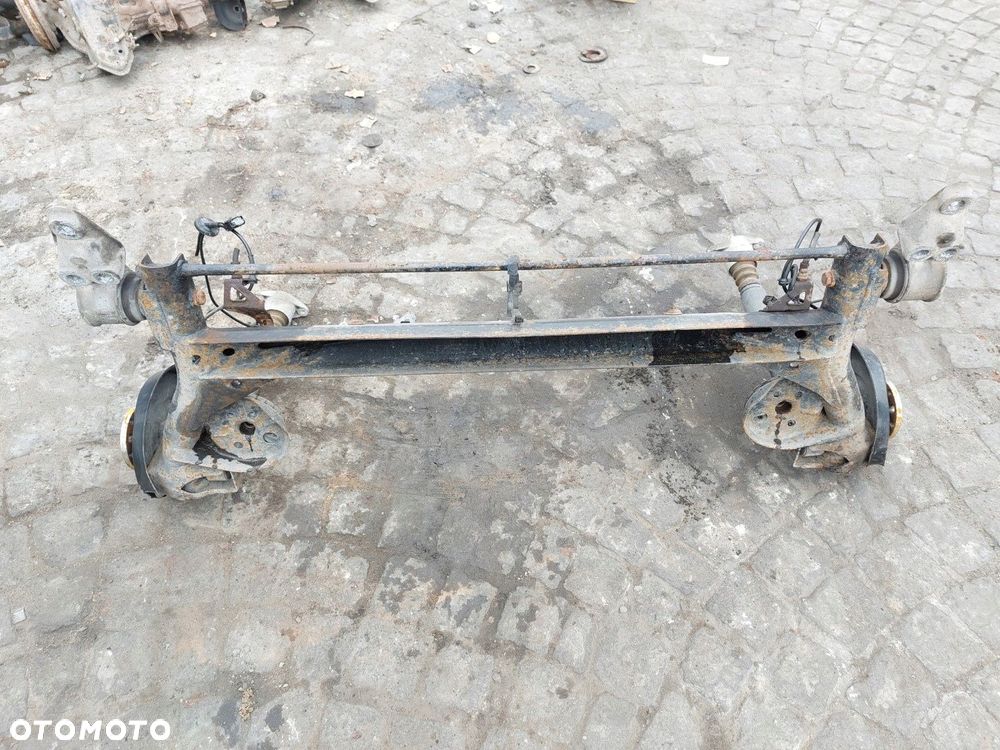 Belka tylna OŚ ZAWIESZENIA TYŁ VW PASSAT B5 96-05 KOMBI - 8