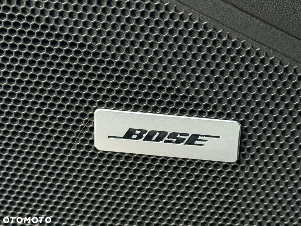 Porsche Cayenne - 28