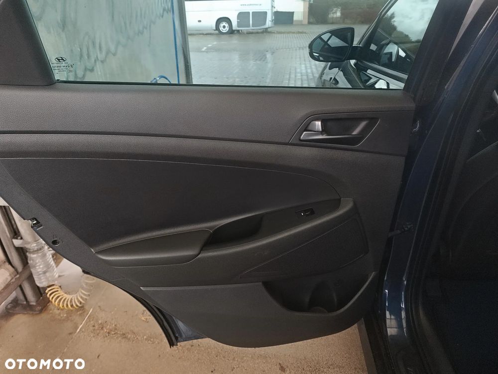 Hyundai Tucson blue 1.6 GDi 2WD Passion - 23