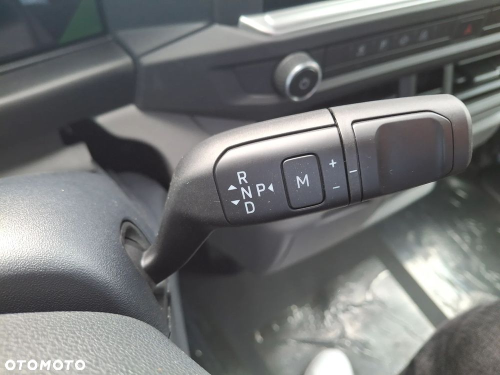 Volkswagen Transporter - 38