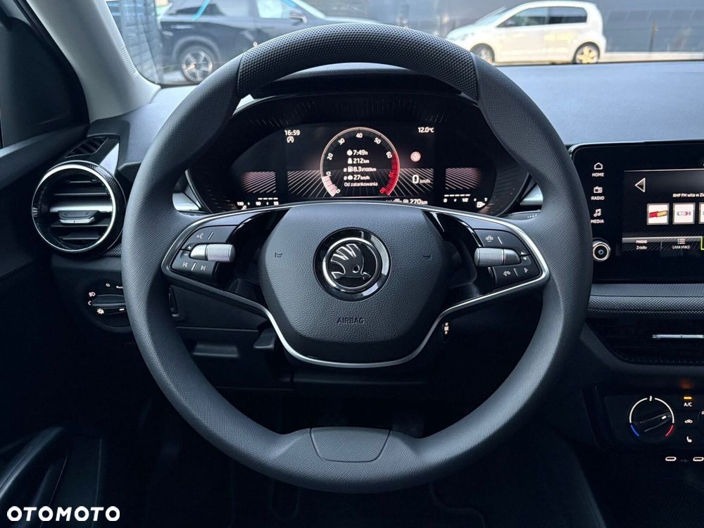 Skoda Fabia 1.0 TSI Selection - 7