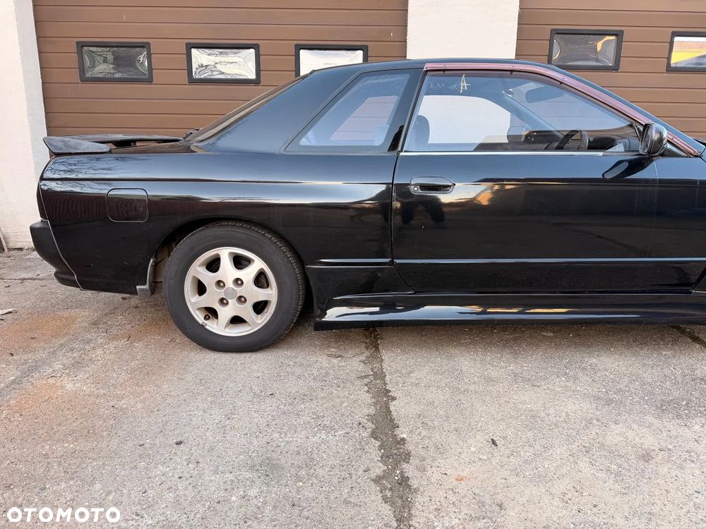 Nissan Skyline - 9