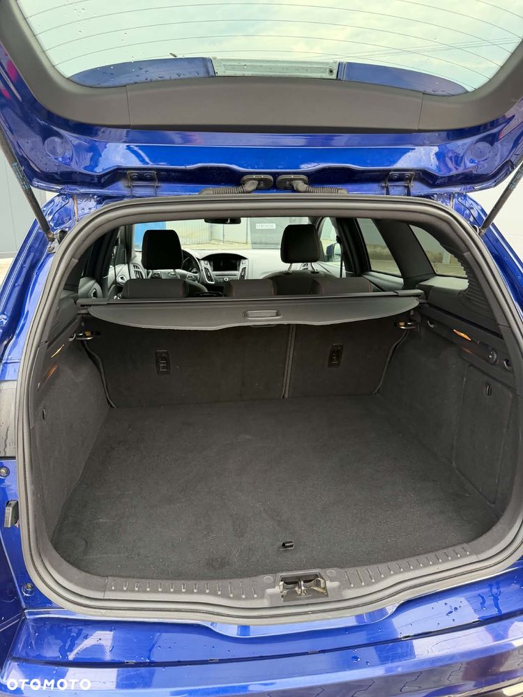 Ford Focus 1.5 EcoBoost ST-Line - 17