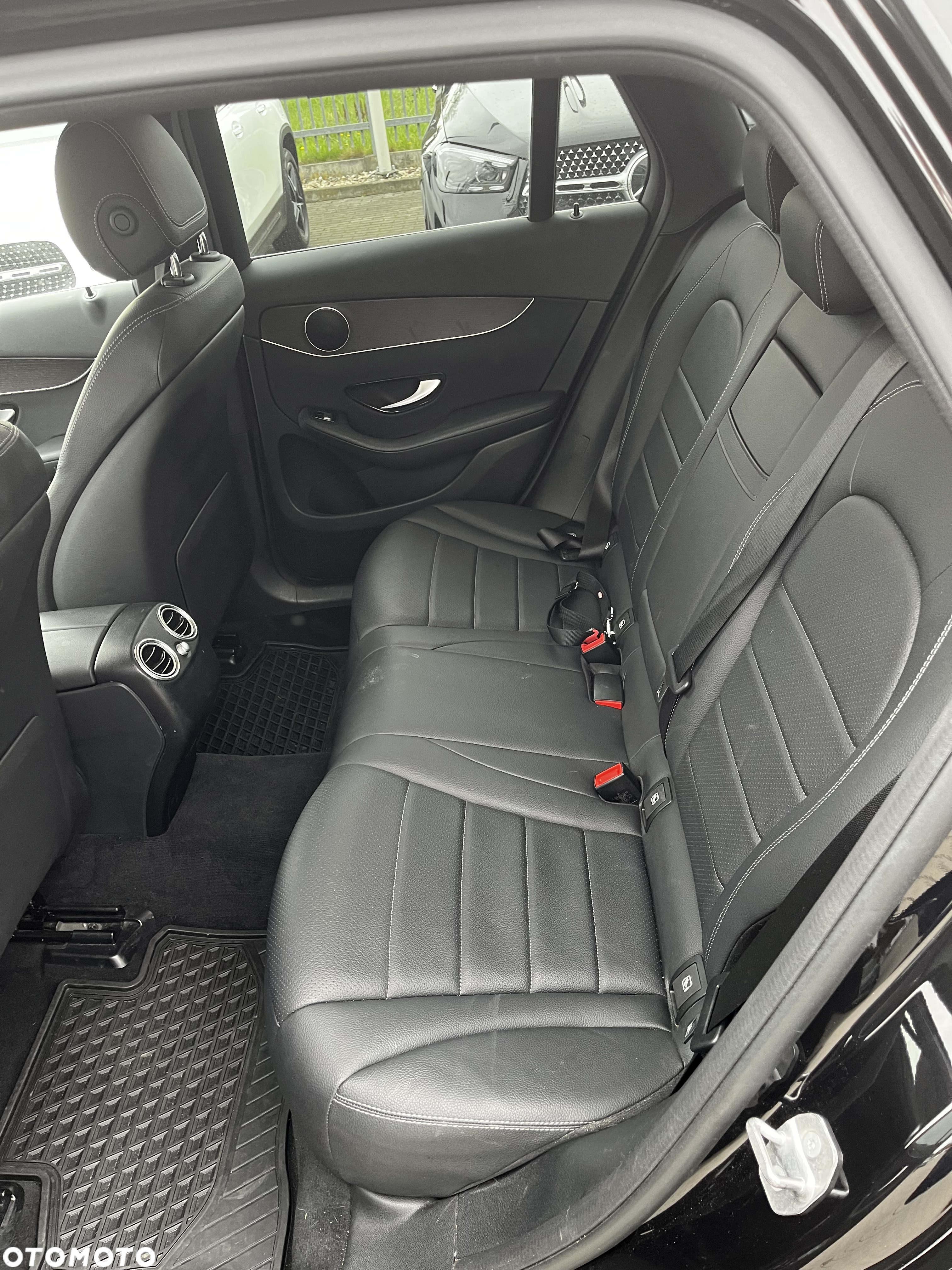 Mercedes-Benz GLC 200 4-Matic - 10